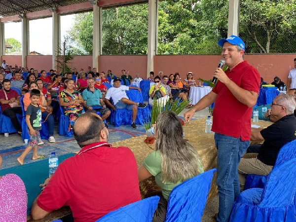 Incra entrega títulos aos assentados de Tartarugalzinho