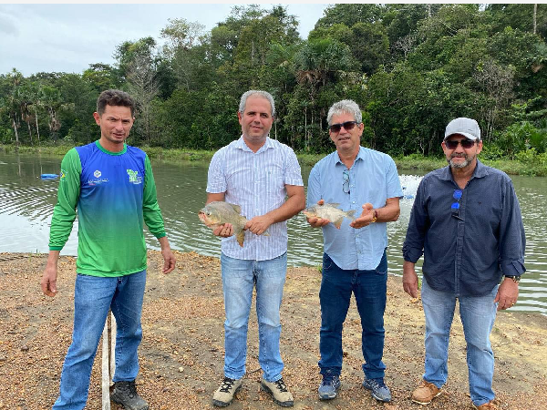 Embrapa acompanha de perto as atividades da piscicultura e agricultura familiar desenvolvidas no município